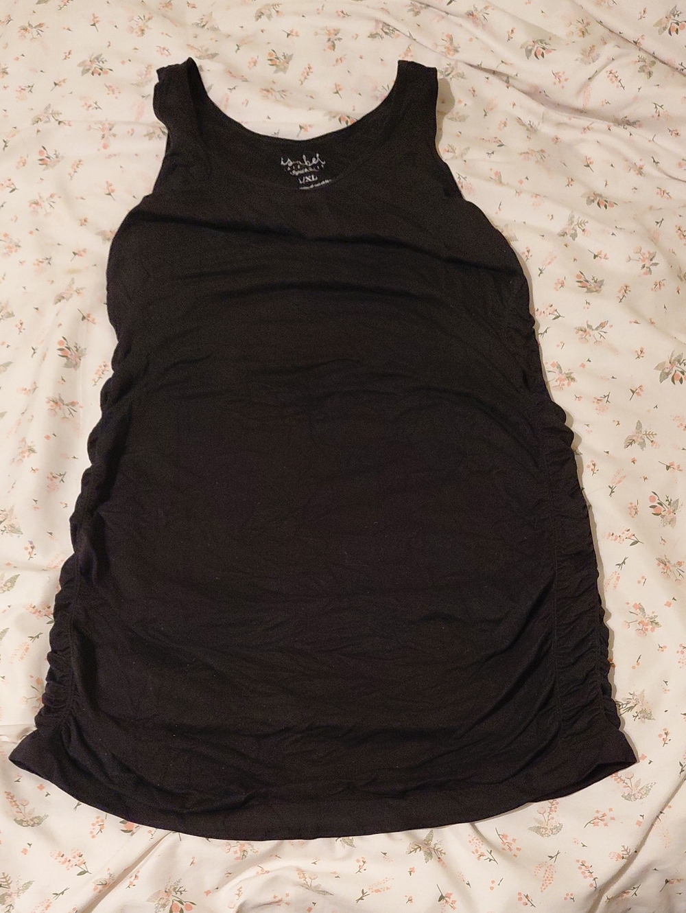 Isabel Maternity by Ingrid & Isabel Black Sleeveless Ruched Tank